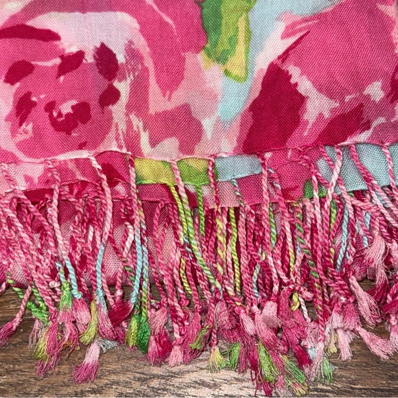 Lilly Pulitzer Holy Grail First Impressions Hotty Pink Scarf The Lilly Scarf 🦄 - Picture 5 of 13